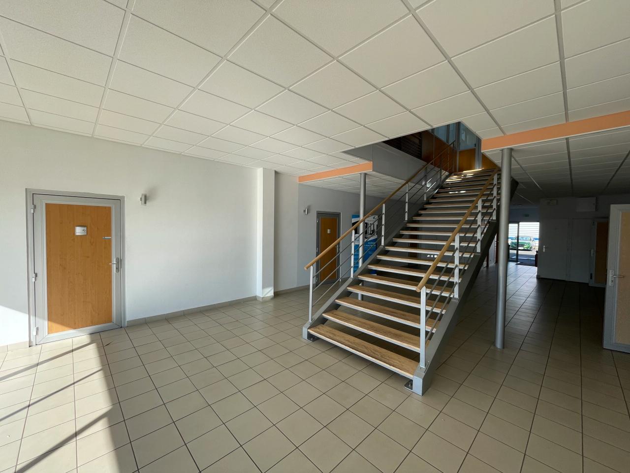 Bureau Parçay-Meslay 150m² Location bureau Parçay-Meslay Indre-et-Loire OLBUR2533447 4